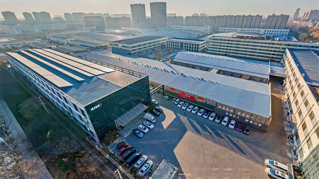 济宁爱丝制衣股份有限公司